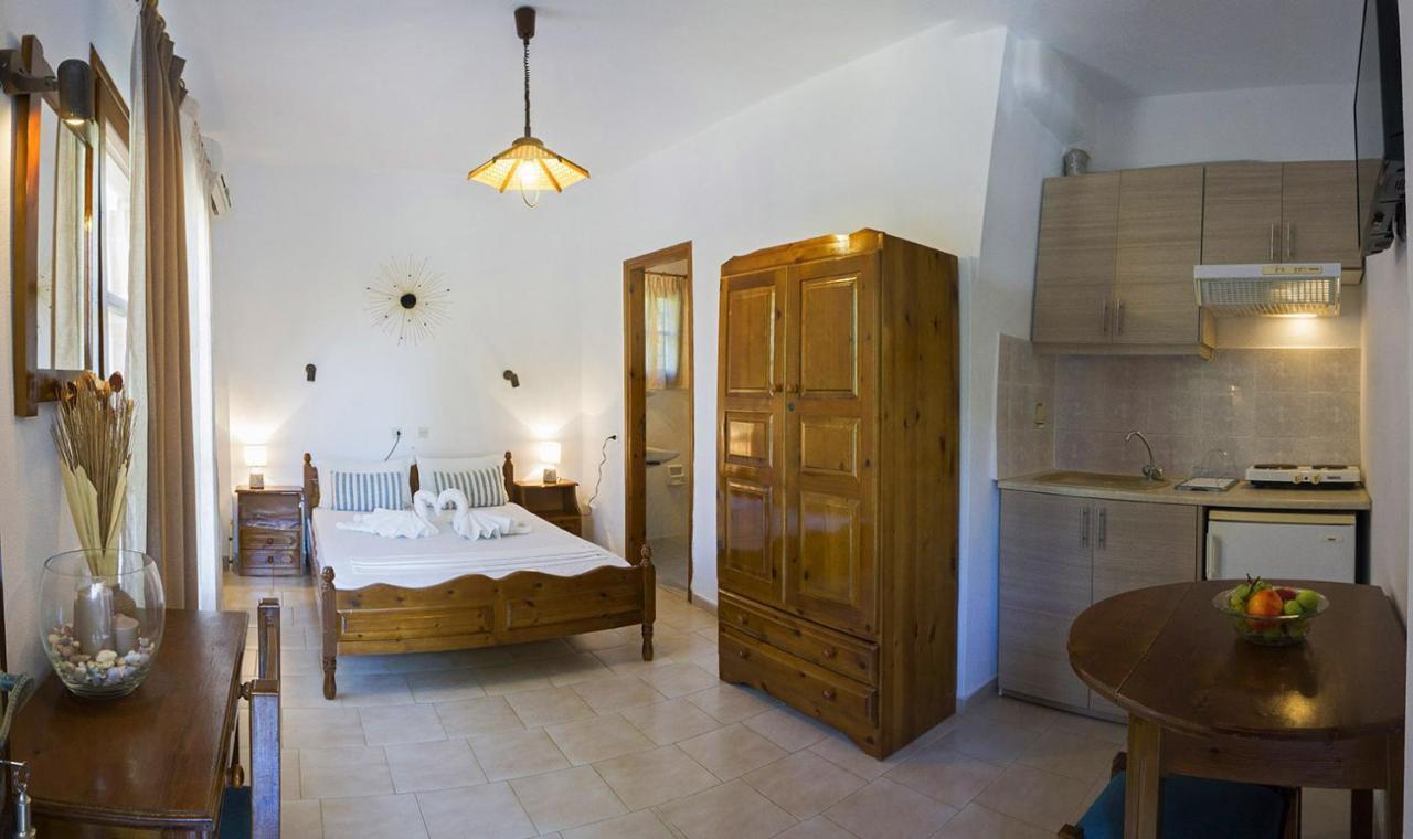 Appartamento Tanias House Platanias  Esterno foto