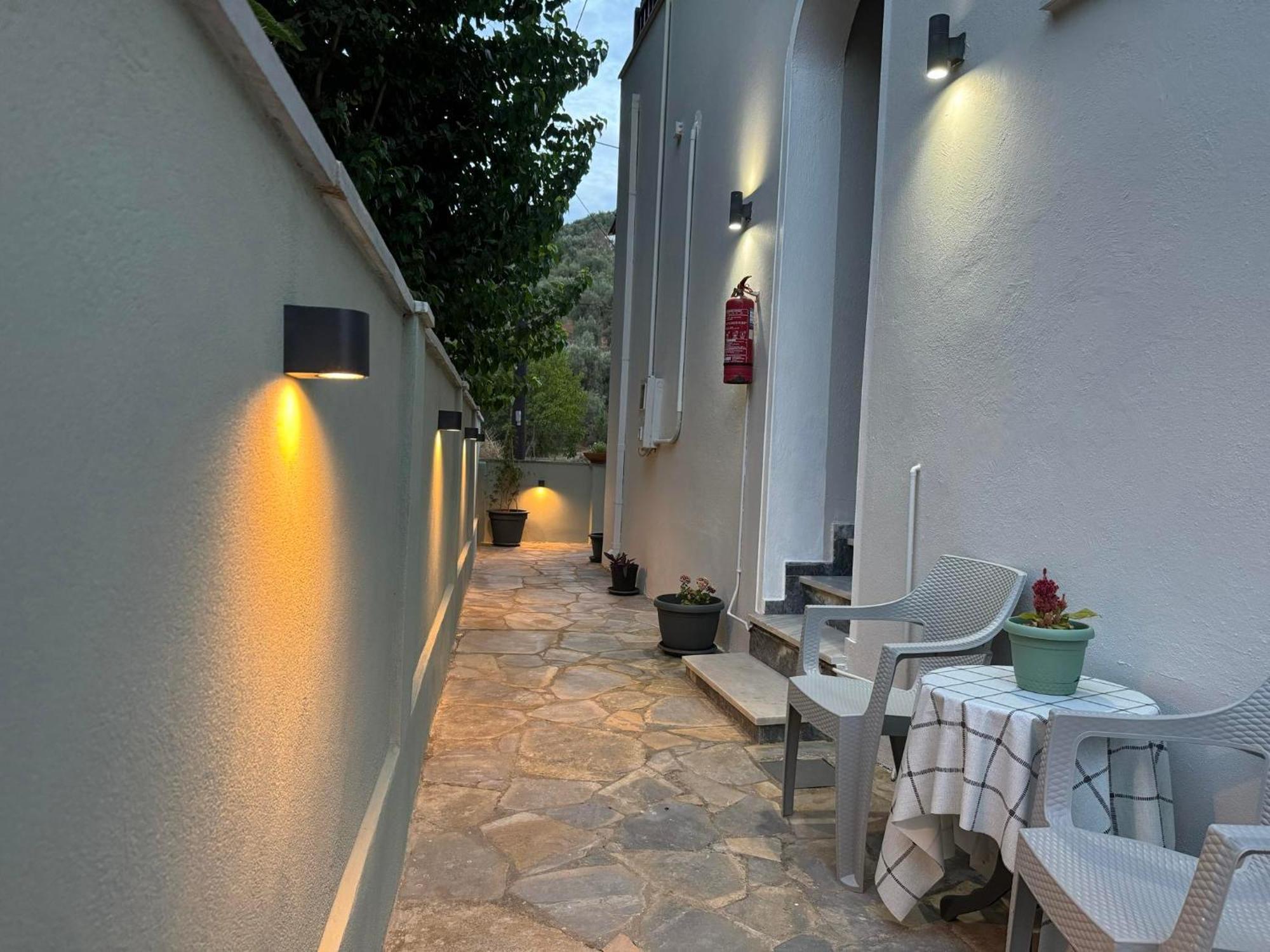 Appartamento Tanias House Platanias  Esterno foto